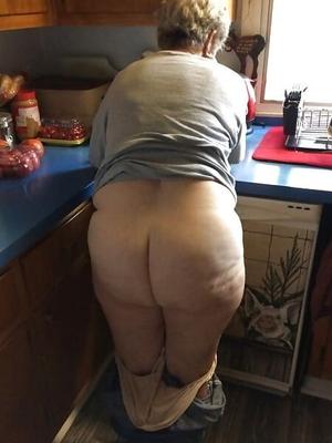 beautiful mature women and grannies ready to fuck