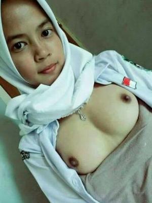 Hkjgdhbvfbnjkjjjhg