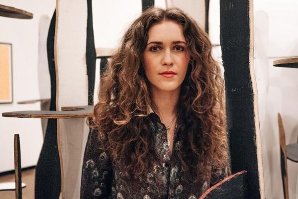 Rae Morris Nerdy pop singer