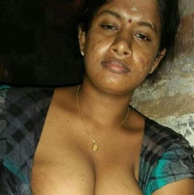 Sexy Desi Maids in India