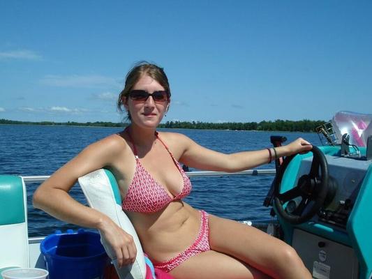 BoobsBikini