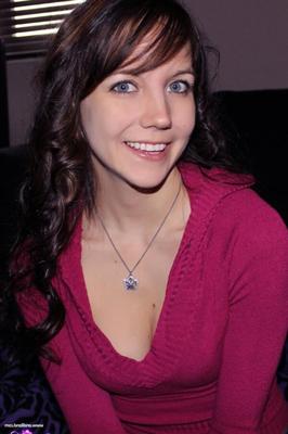 blue lace brunette hair february
