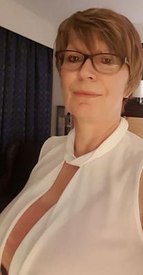 Milky titty milf