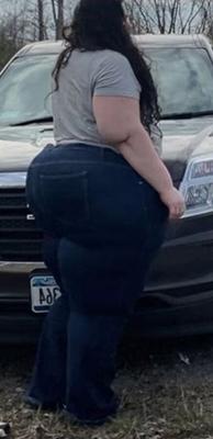Mammoth booty mega chunky wide hip bbw pear sarah