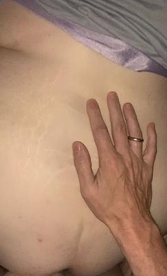 コックスリーブ付きのぽっちゃり系妻