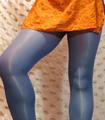 Sissy Boy Lovelaska - My ass in the new leggings (part )