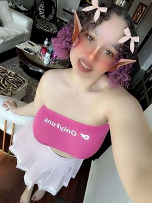 Vanille Faith Ardalan - 7 Photos