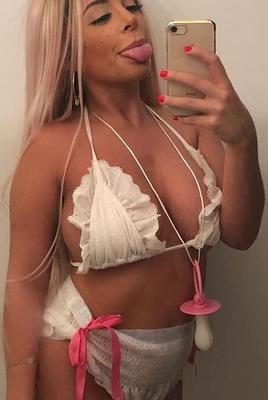 Milica Pukinovic GOLA (Commenter je)