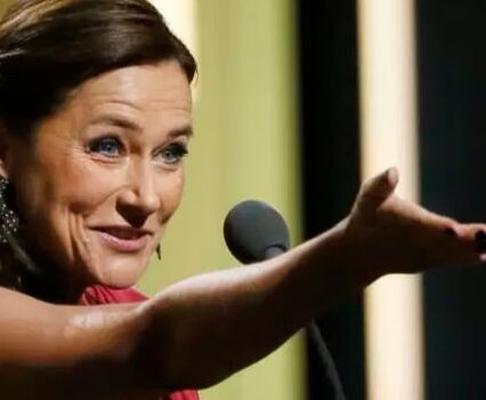 SIDSE BABETT KNUDSEN