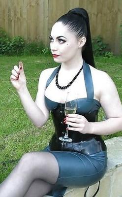 The wife (I wish) posing again - dont you love it?