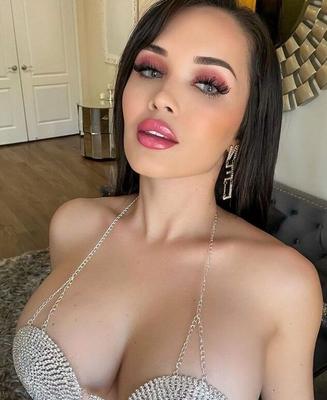 Jannetaa nude