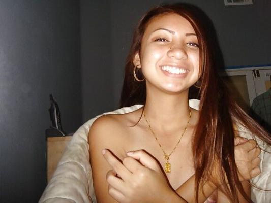 User AznPinya From, SmutDates.com