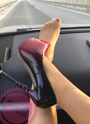 Juicy Lulu Nylonfeet