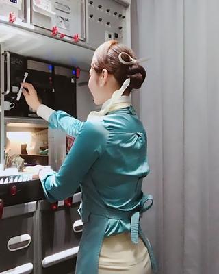 Korean air hostesses