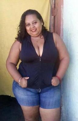 liz arcos culona