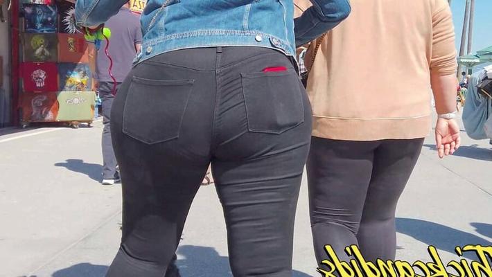 BBW with sexy wide hips and fat ass in jeans (BOOTY FOLLOW)(