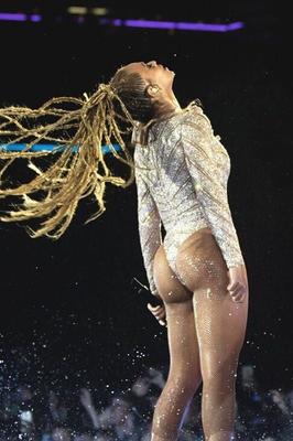 Beyoncé MILF