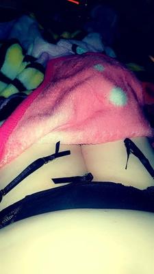 Sexy knee-high - 7 Pics