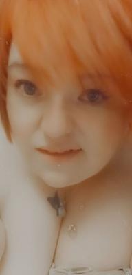 Spielzeit mit Raven Rose