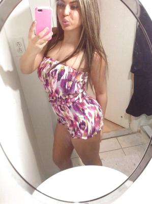 beurette trop louuurde