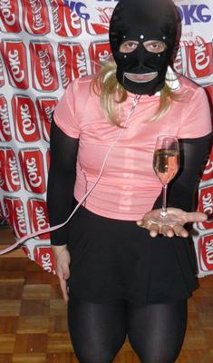 slut in the bar