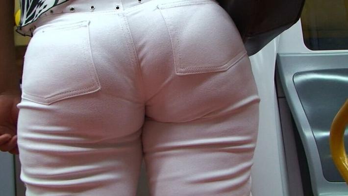 hungry mature ass in white pants