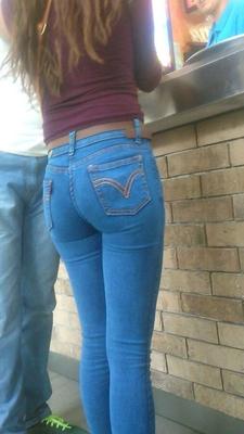 Ich liebe Popos in Jeans