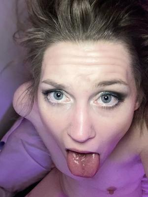 Molli B Free Photos