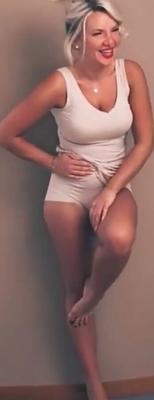 Evelyn Burdecki