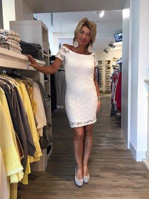 Hot mature Dutch Debby in sexy dress