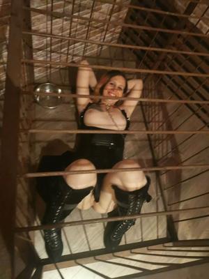 Only Me - 6 Pics