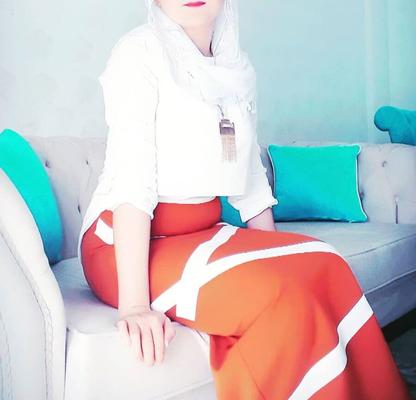 kurdish beautiful milf ( turkish hijab arabian mom )
