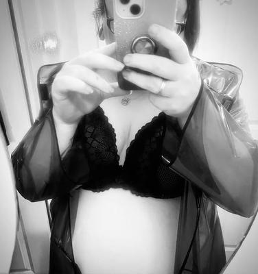 Tina Snua Selfies #5