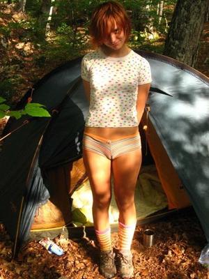 Camping Sluts - 友達になってください、毎日投稿します