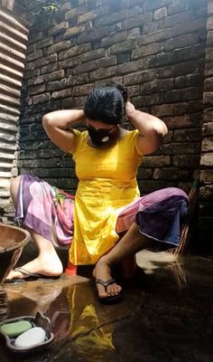 Bangladeshi nudes shower photos - 9 Pics