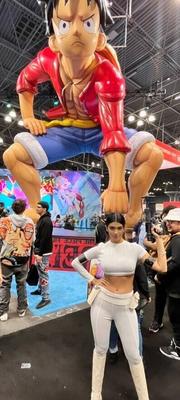 Kami Cosplayeuse nue