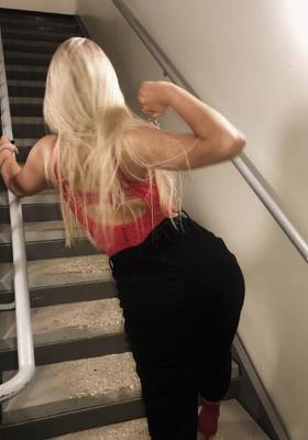 UCONN &; Girl Amanda