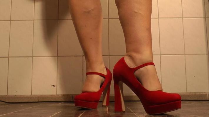 Only high heels and feet :-)