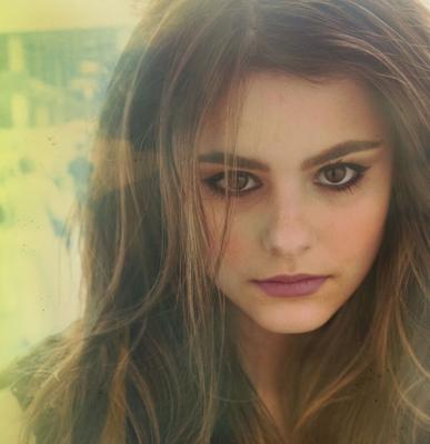 Jacquie Lee&;s Sexy Boobage