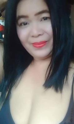 Ibu Tetek Besar
