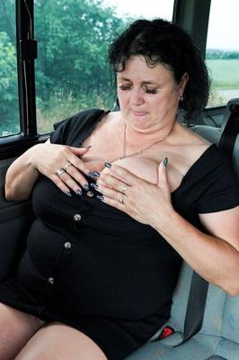 Mature BBW trades a Fine for Her Fine Ass