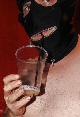 コーラを飲むか飲まないか...