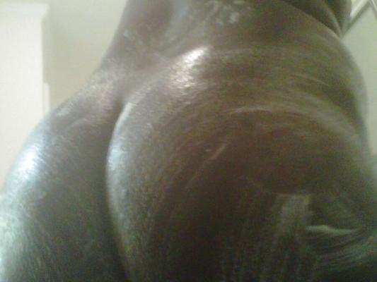 PHAT ASS SSBBW WOBBLING AROUND