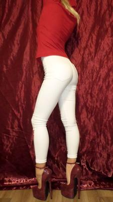 Very extreme heels centimeters