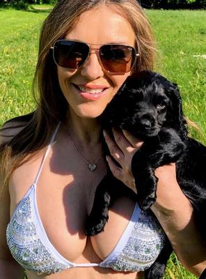 Ultimate Milf fucktoy Elizabeth Hurley