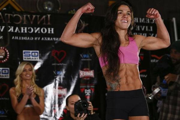 Claudia Gadelha
