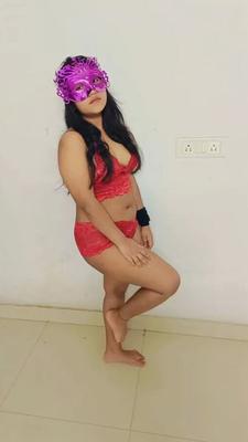 Riya hot and sexy pics galary with documents