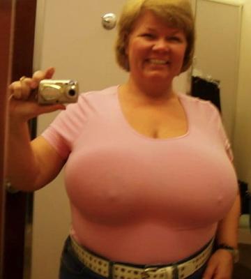 BUSTY GRANNIES ARE HOT TOO!