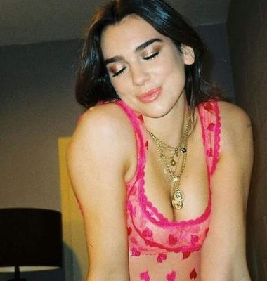 Foto sexy de Dua lipa