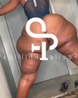 Sexy super wide slim thick mega booty bbw pear Fezile